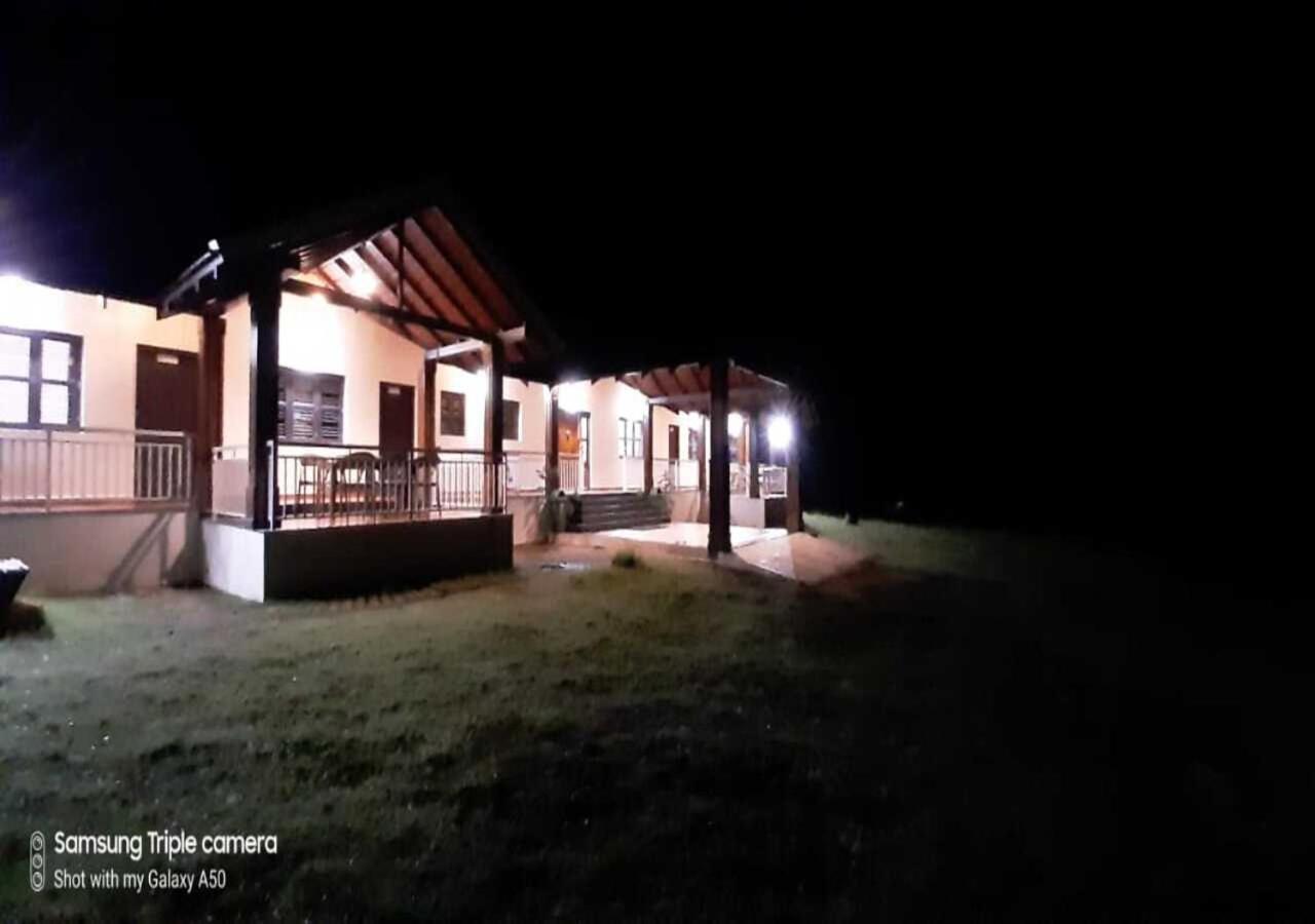 Coffee Safari Hotel Chikmagalūr Exterior foto